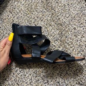 Vince Camuto Sandals